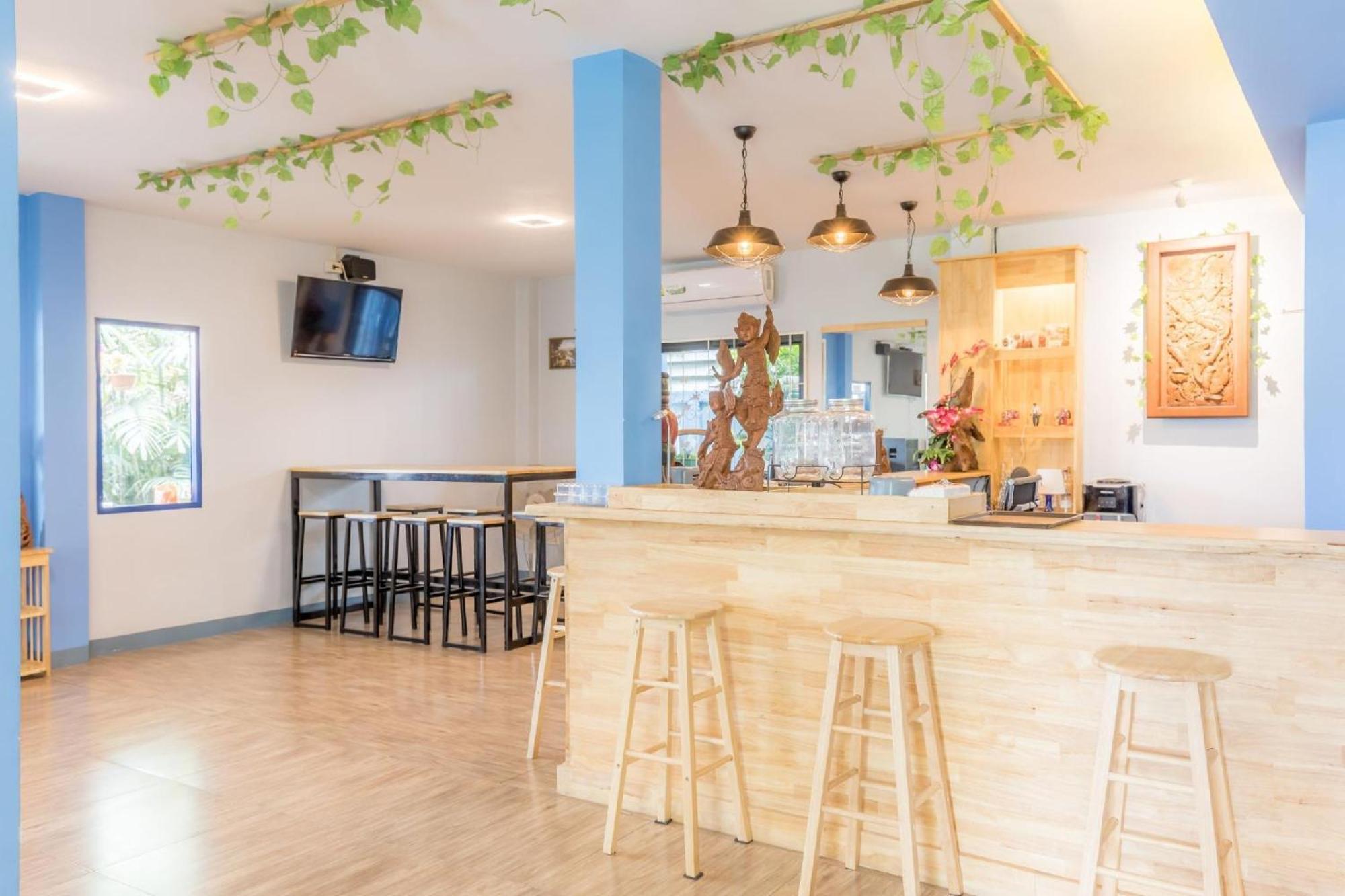 Blueplace บลูเพลส Bantalatrangszit Kültér fotó